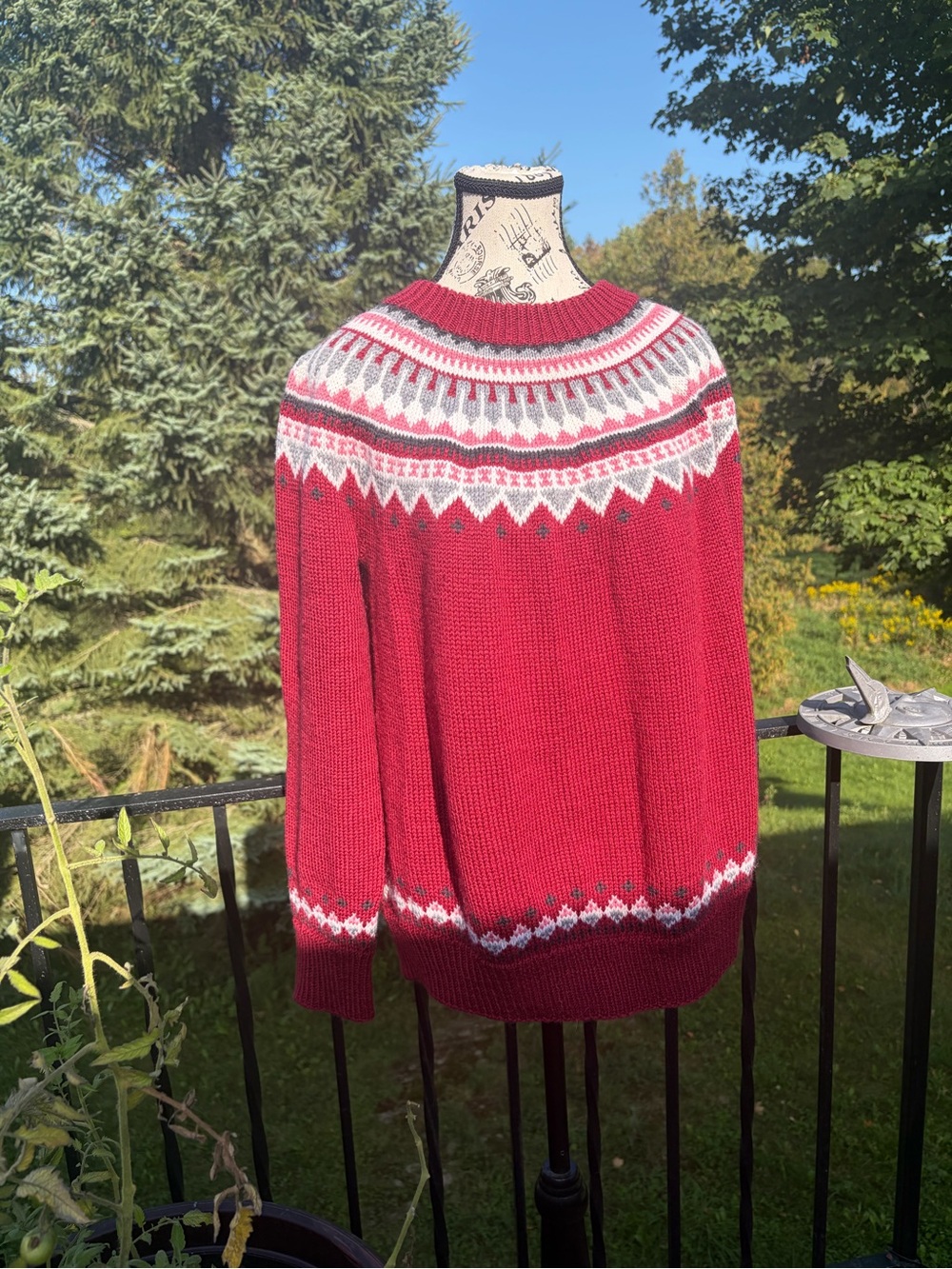 Nonia Size L Burgundy Fair Isle Wool Crewneck Sweater EUC Handmade in Canada